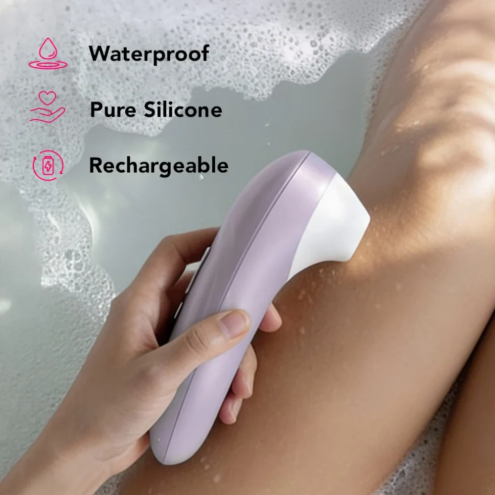 Womanizer Pro control buttons for adjusting 11 intensity levels